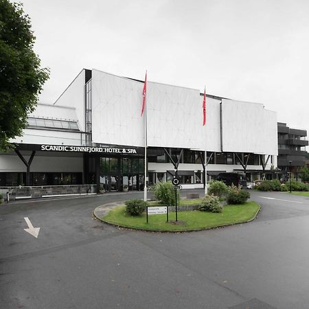 Scandic Sunnfjord Hotel & Spa Фёрде Экстерьер фото