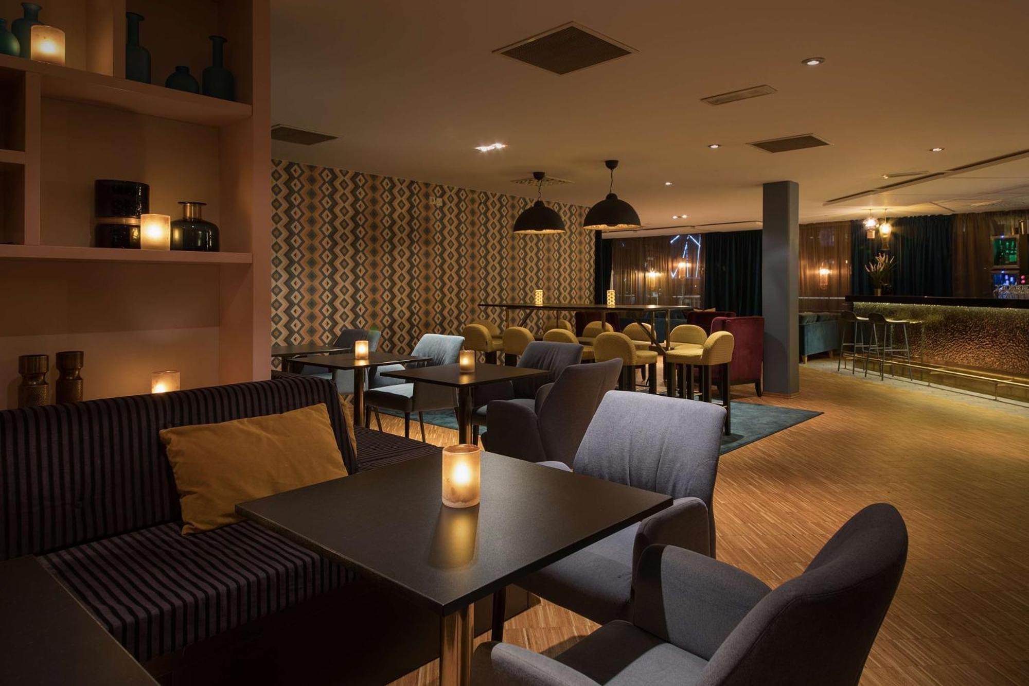 Scandic Sunnfjord Hotel & Spa Фёрде Экстерьер фото