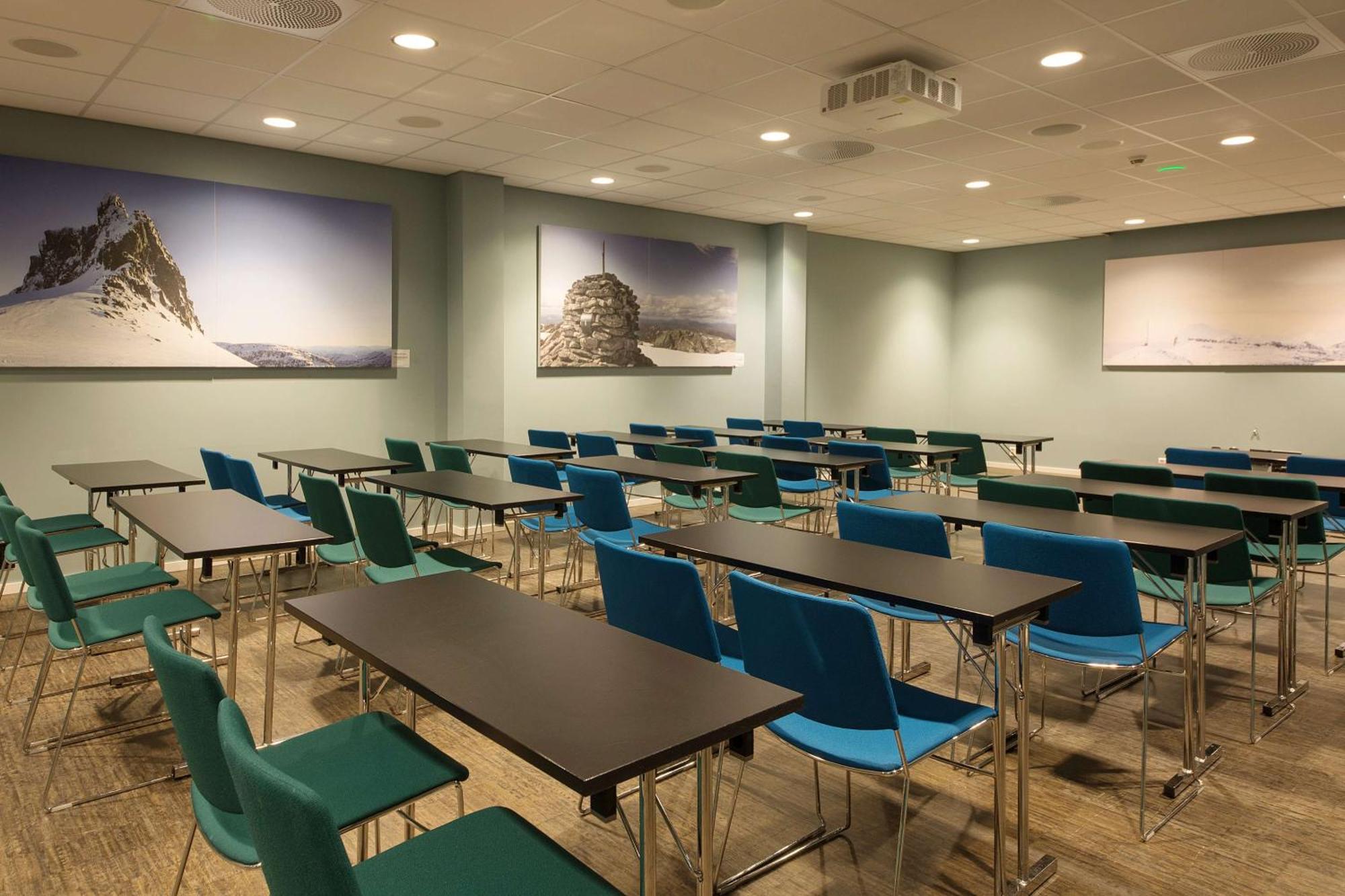 Scandic Sunnfjord Hotel & Spa Фёрде Экстерьер фото